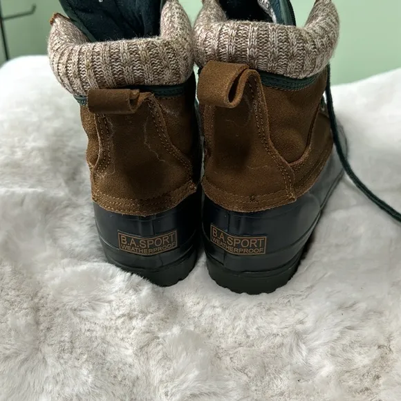 B.A. Sport waterproof duck boots, size 9