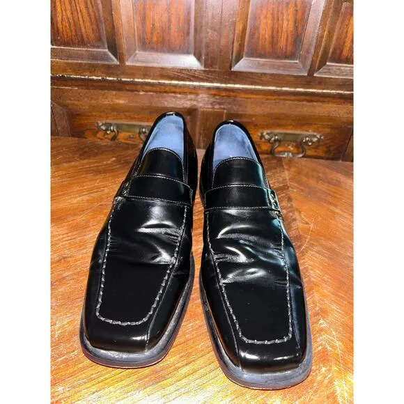 Bacco Bucci  Black Patent Leather  Top Strap Detail Made n Italy  Loafers  10.5W