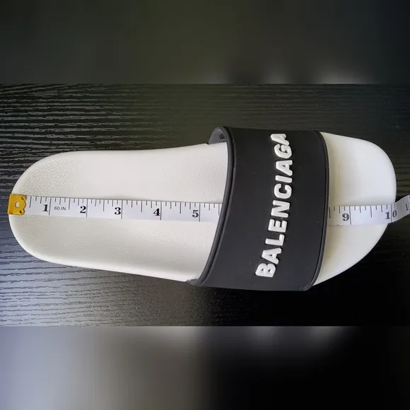 BALENCIAGA Mix Bi-Color Black &amp; White Logo Slide Sport Pool Slip on Sandal Sz. 8