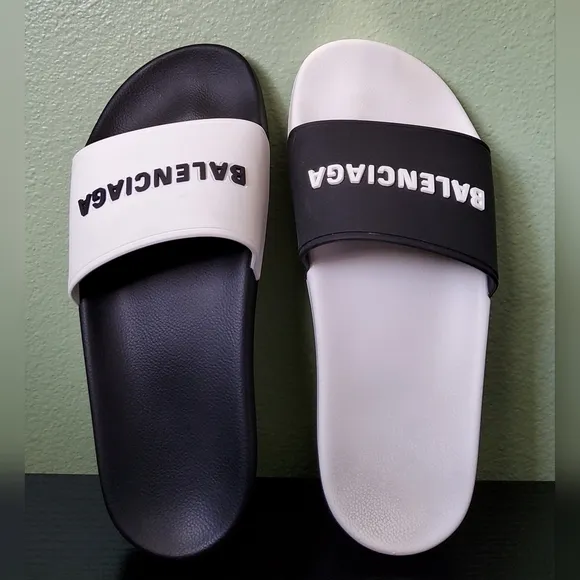 BALENCIAGA Mix Bi-Color Black &amp; White Logo Slide Sport Pool Slip on Sandal Sz. 8