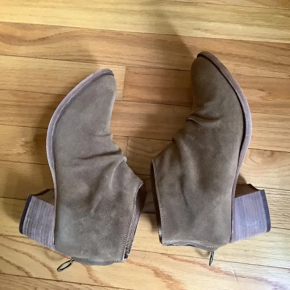 Beek Eaglet Suede Ankle Boots Chestnut SZ 9.5