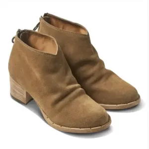 Beek Eaglet Suede Ankle Boots Chestnut SZ 9.5