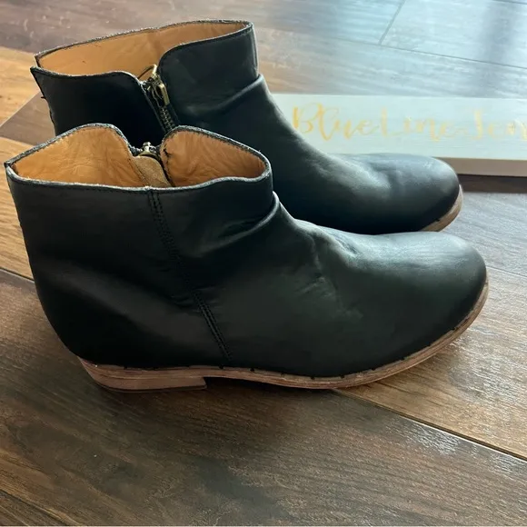 Beek Quail Leather Ankle Boots NWOT