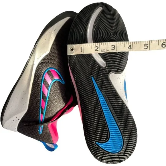 Big Kid Sneakers Size 5.5Y NIKE Team Hustle Quick 2 (GS) Black Blue-Pink