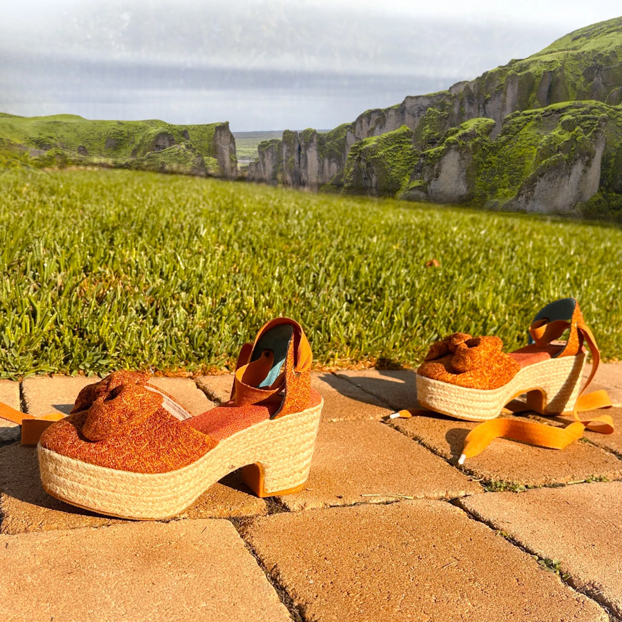 Big Moments Wonder Heels