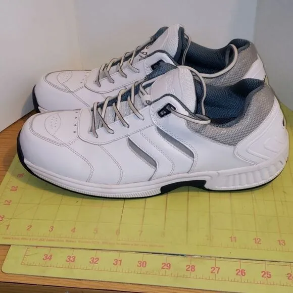 BioFit white leather sneakers