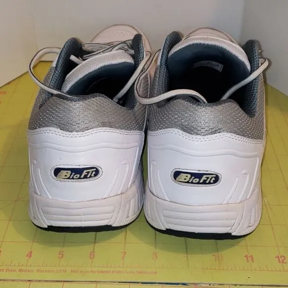 BioFit white leather sneakers