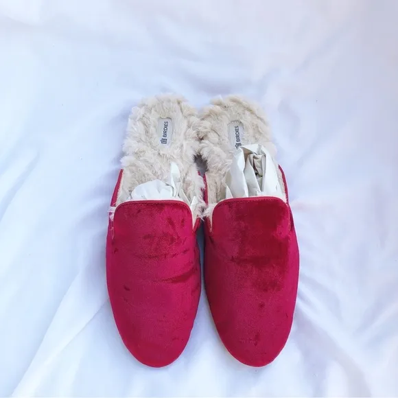 BIRDIES | THE PHOEBE BURGUNDY FAUX FUR VEGAN MULE FLATS SIZE 8.5