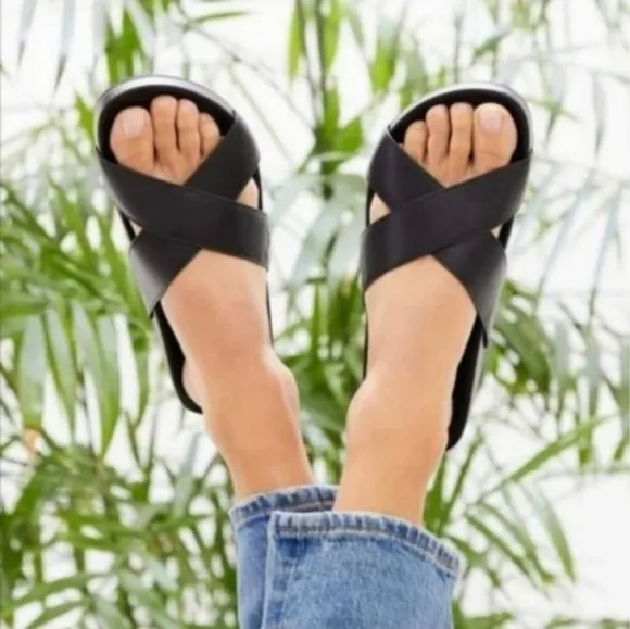 BIRDIES The Robin Slide Sandals in Black Faux Leather