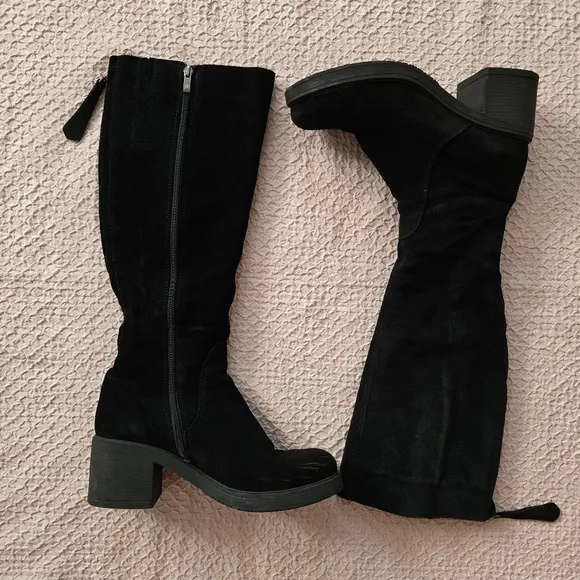 Black Women’s High Knee Suede Heel Boots