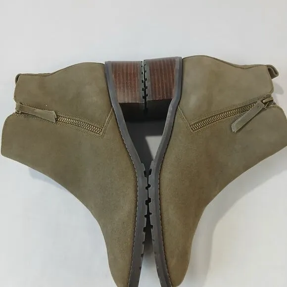 Blondo Boots 9.5 M Samara Waterproof Suede Leather Olive Pull On Double Zip
