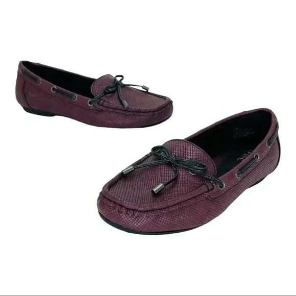 b.o.c. Carolann Wne Textured Faux Leather Moc Toe Womens Loafers Size 6M