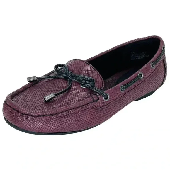 b.o.c. Carolann Wne Textured Faux Leather Moc Toe Womens Loafers Size 6M