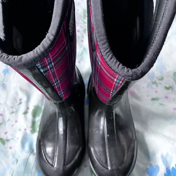 Bogs Classic Pull On Plaid Waterproof Boots - 7 - Mid Height