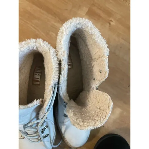 Boots leather white lace up front faux fur lining inside