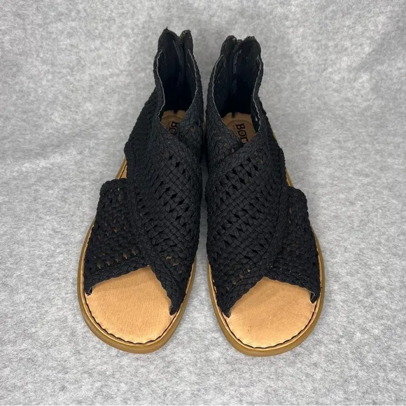 Born Iwa Mac Black Knit Cross Front Zip On Sandals Size 8 Crochet Comfort New
