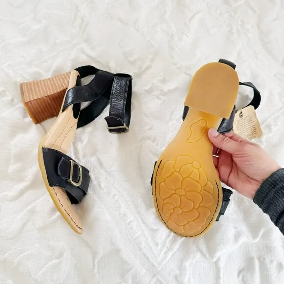 Born Tahlia Heel Sandals Size 9 New $135
