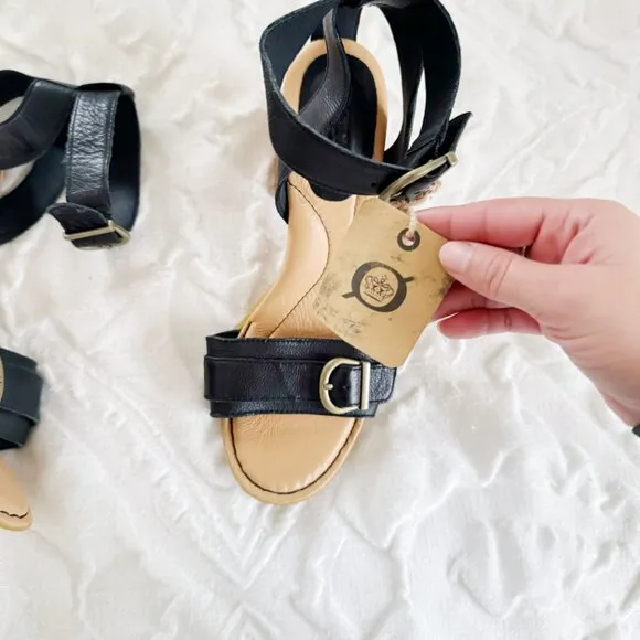 Born Tahlia Heel Sandals Size 9 New $135
