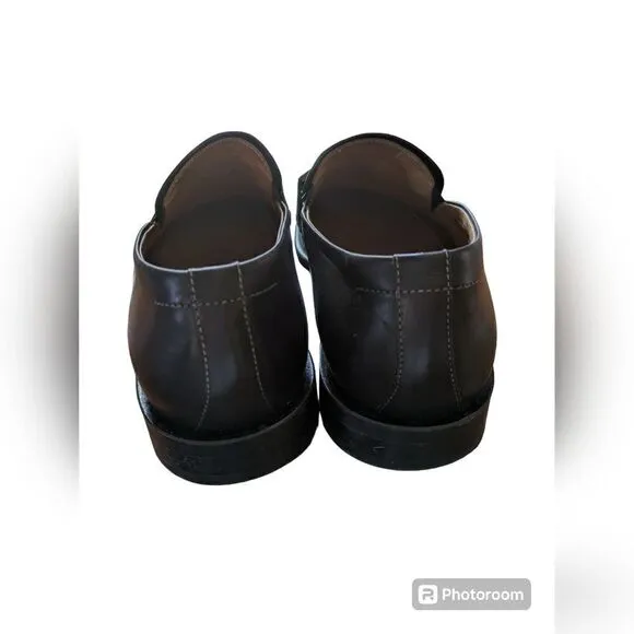 BOSS Hugo Boss men’s Italian made leather loafers. Black.
