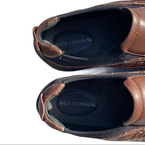 Bostonian brown slip on loafers leather,size 9