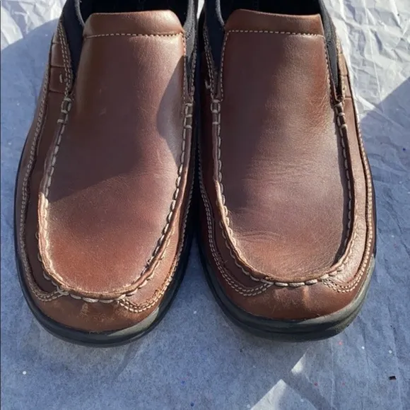 Bostonian brown slip on loafers leather,size 9
