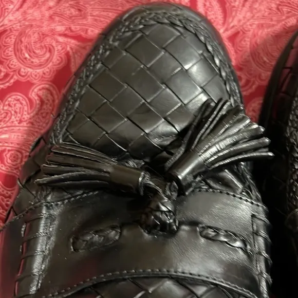 BRAGANO men’s tassel loafers. Size 10M.  Genuine Italian leather