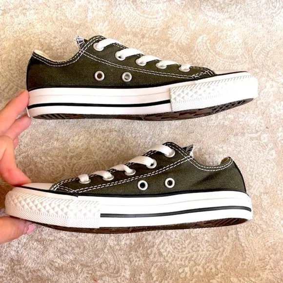 Brand New Converse Chuck Taylor All Star Lo Sneakers Lace Up Green Canvas