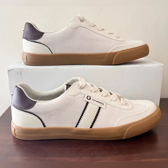 Brand New GBG Lace-Up Sneakers In Light Tan &amp; Brown Size 8.5