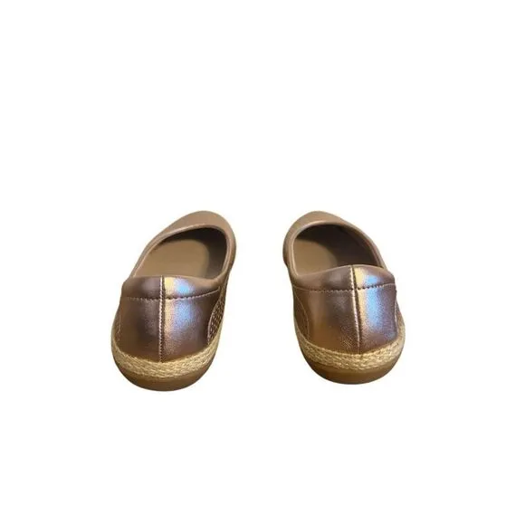 Brand New Clarks Danelly Adira Rose Gold Leather Espadrilles Slip On Size 10