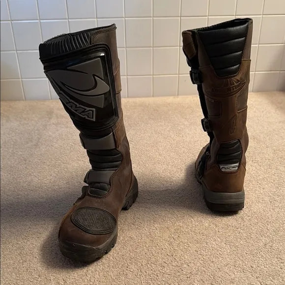 Brown and Black Forma Motorcycle Boots with Adjustable Straps