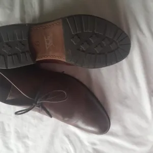Brown Suede Chukka Boots with Durable Rubber Sole