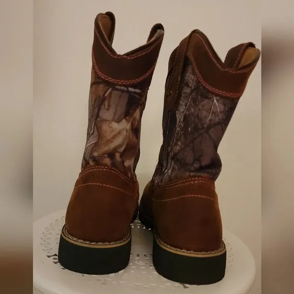 Buckaroo Youth Camo Pink Pull On Boots Size 5