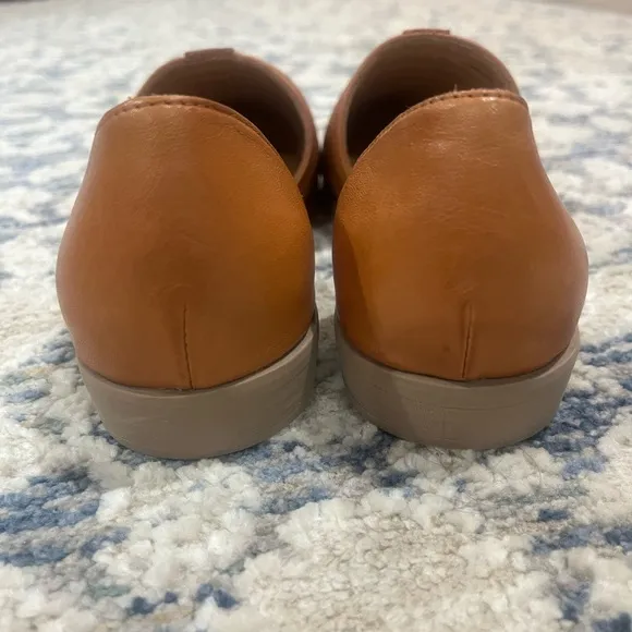 Bueno Tan Leather Loafers NEW