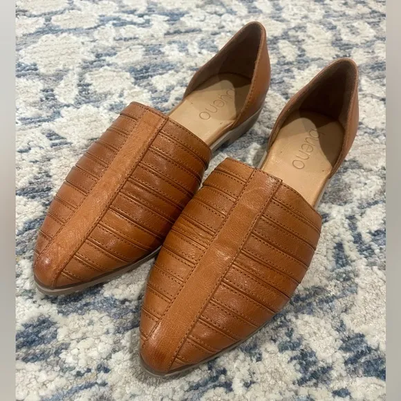 Bueno Tan Leather Loafers NEW