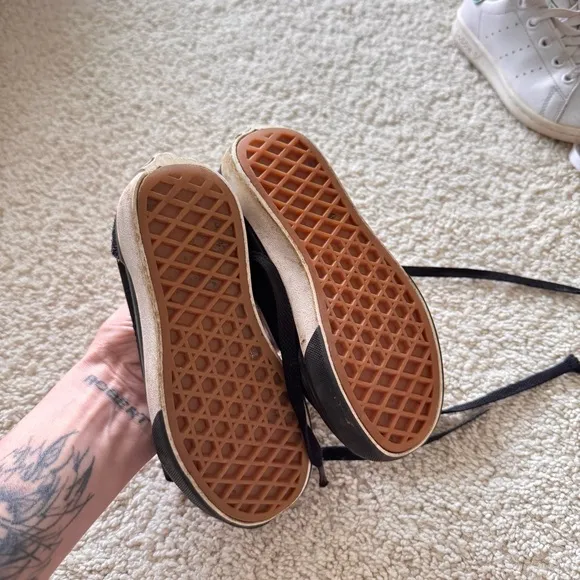 🔥Bundle!ADIDAS  Stan Smith , VANS, CONVERSE, CLARCS