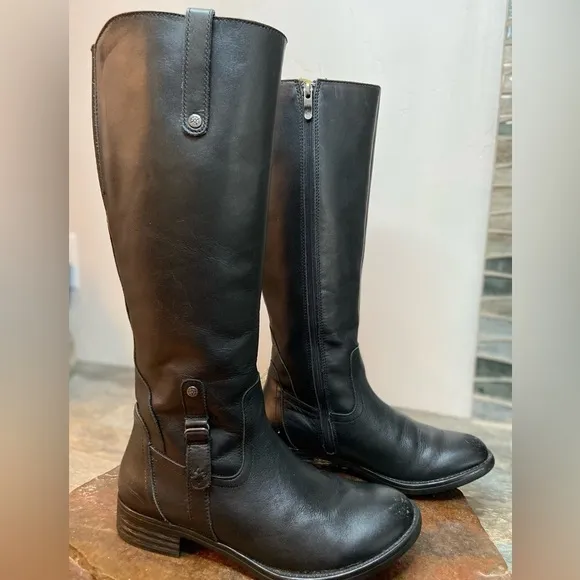 Bussola~Black Leather Riding Boots~Expandable Elastic @ Calf~Size 38-EUR/7.5-US