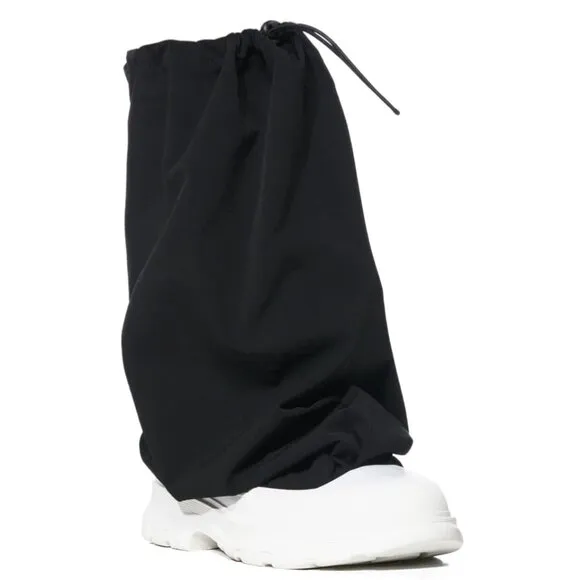 Callie Lives Miz AZALEA WANG Airlea Slouchy Black Sneaker Boot 7