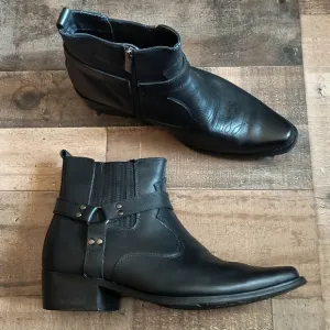 Calto Height Increasing 3.3&quot; Elevator Black Leather Harness Western Zip Up Boots