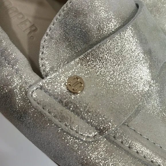 Candice Cooper Silver Leather  Loafers, Size 38, NWT
