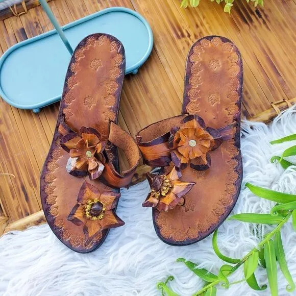 Caribbean Vibe Flower Detail Leather Platform Slipper Sz 8.5