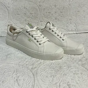 Cariuma sneakers, size 13, new