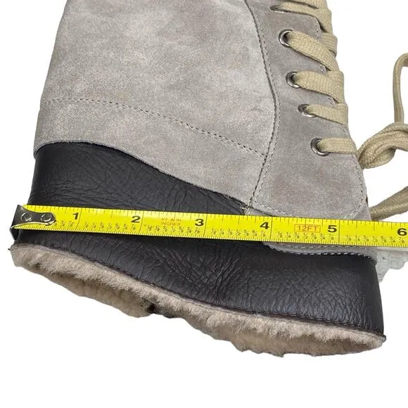 Celtic &amp; Co. Women's Boxer Light Grey Suede Winter Boots Size 40 US 9