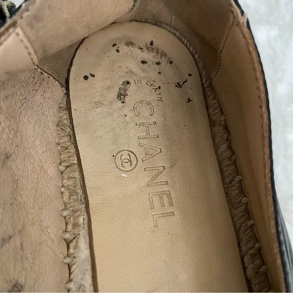 Chanel Black Lambskin Espadrilles Flats Slip on CC Logo