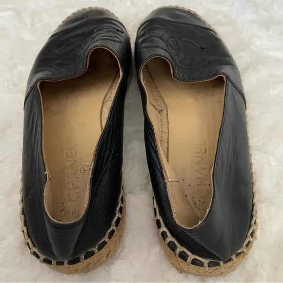 Chanel Black Lambskin Espadrilles Flats Slip on CC Logo