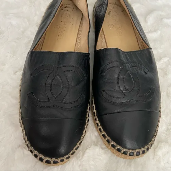 Chanel Black Lambskin Espadrilles Flats Slip on CC Logo