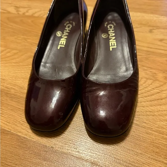 CHANEL Kitten Patent Leather Heels. Size 36.5UK, 6.5US