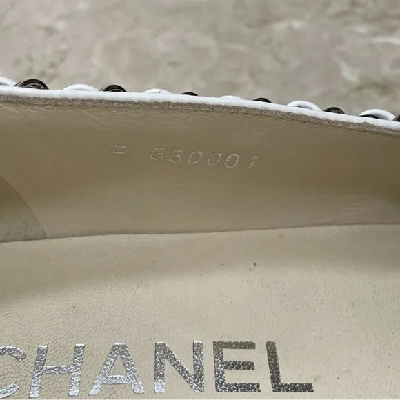 Chanel white with silver chain patent leather loafers size 36! Good used shape!