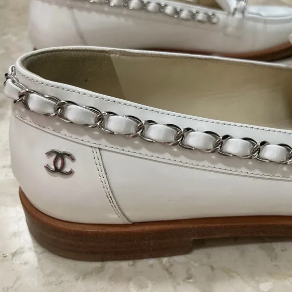 Chanel white with silver chain patent leather loafers size 36! Good used shape!