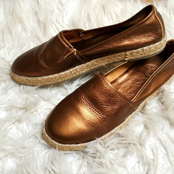 Charleston Shoe Co. Size 5 Dunes Bronze Leather Espadrilles.