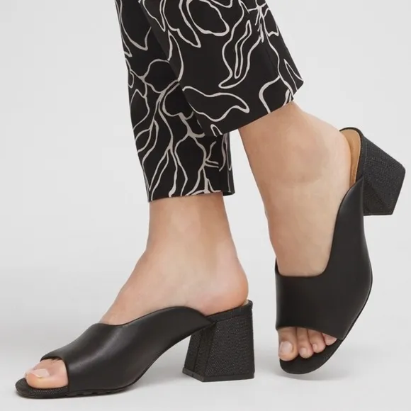 Chicos Violet Block heel in black leather modern slip on heels sandals NWOB